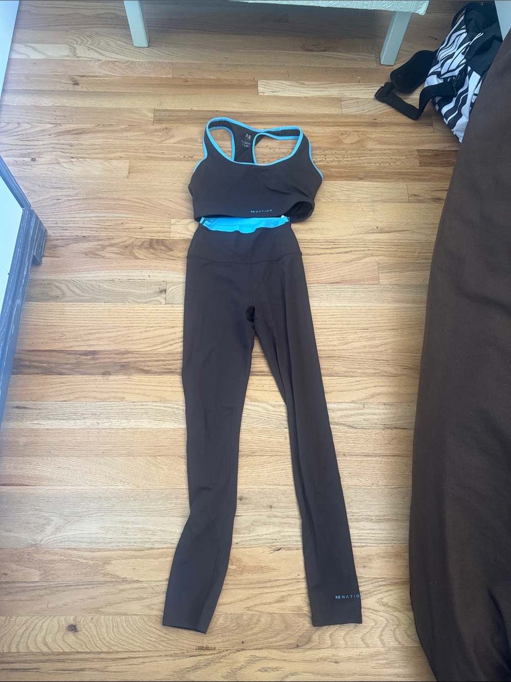 PE Nation Coffee Brown/Bright Blue Contrast Matching Set